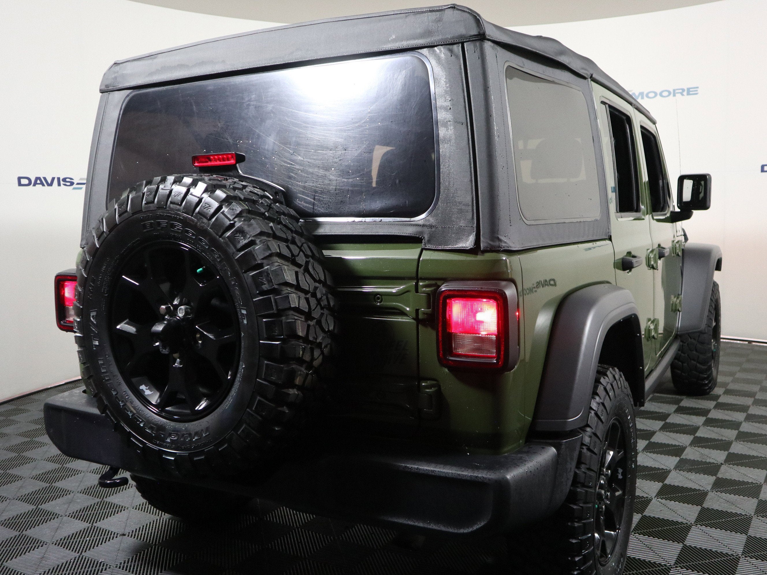 2021 Jeep Wrangler Unlimited Willys Sport 4x4