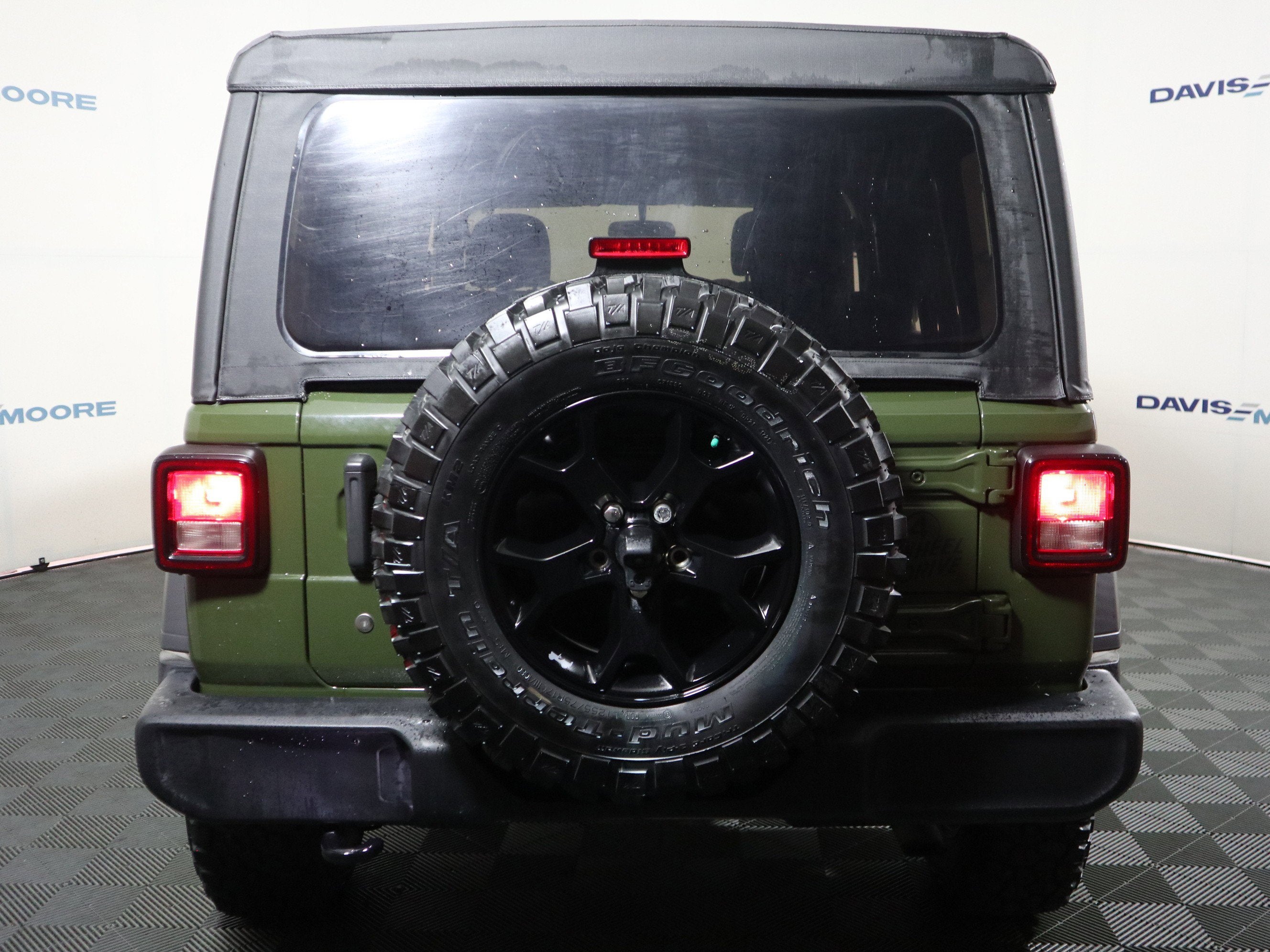 2021 Jeep Wrangler Unlimited Willys Sport 4x4