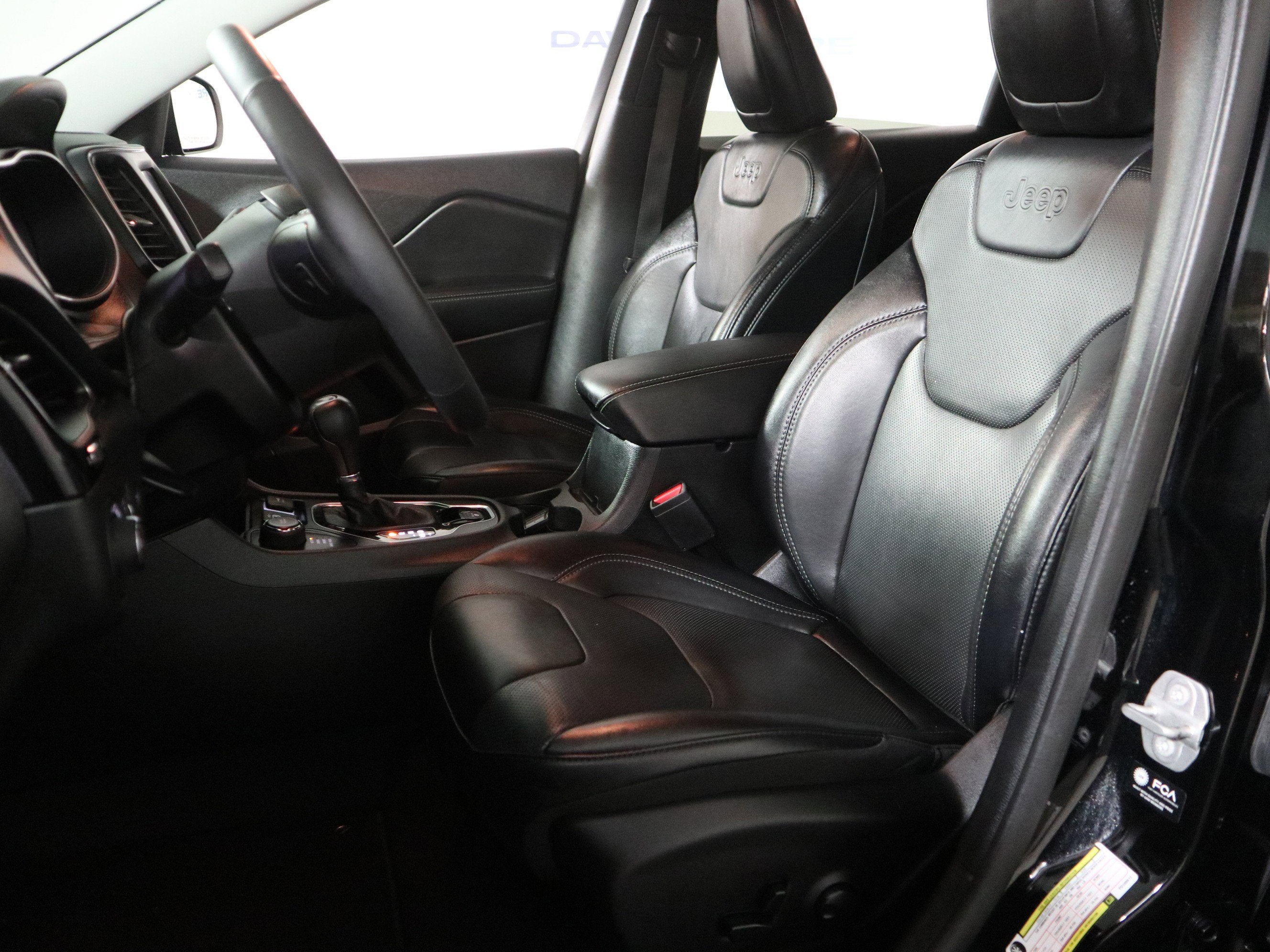 2023 Jeep Cherokee Altitude Lux 4x4