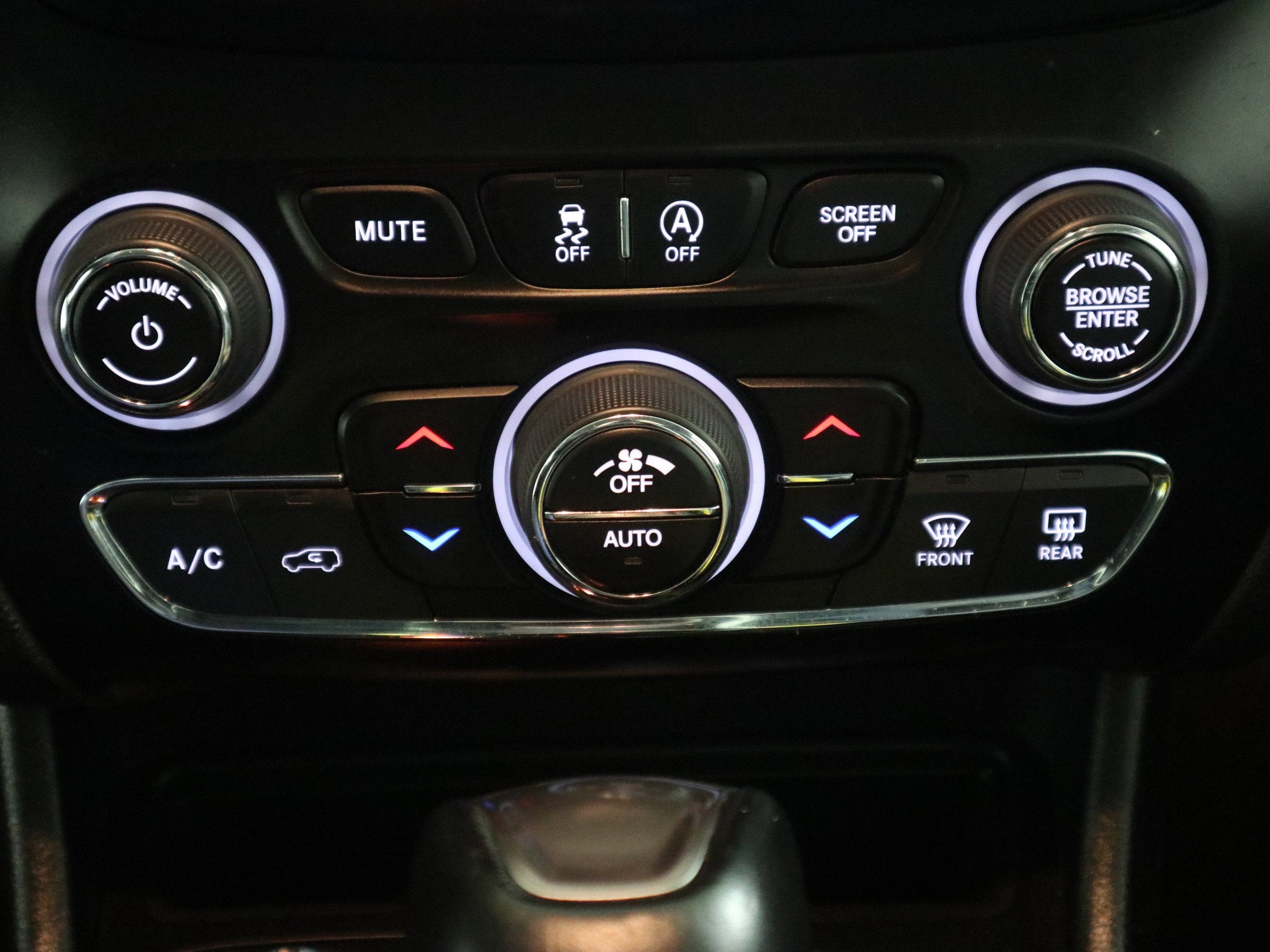 2023 Jeep Cherokee Altitude Lux 4x4