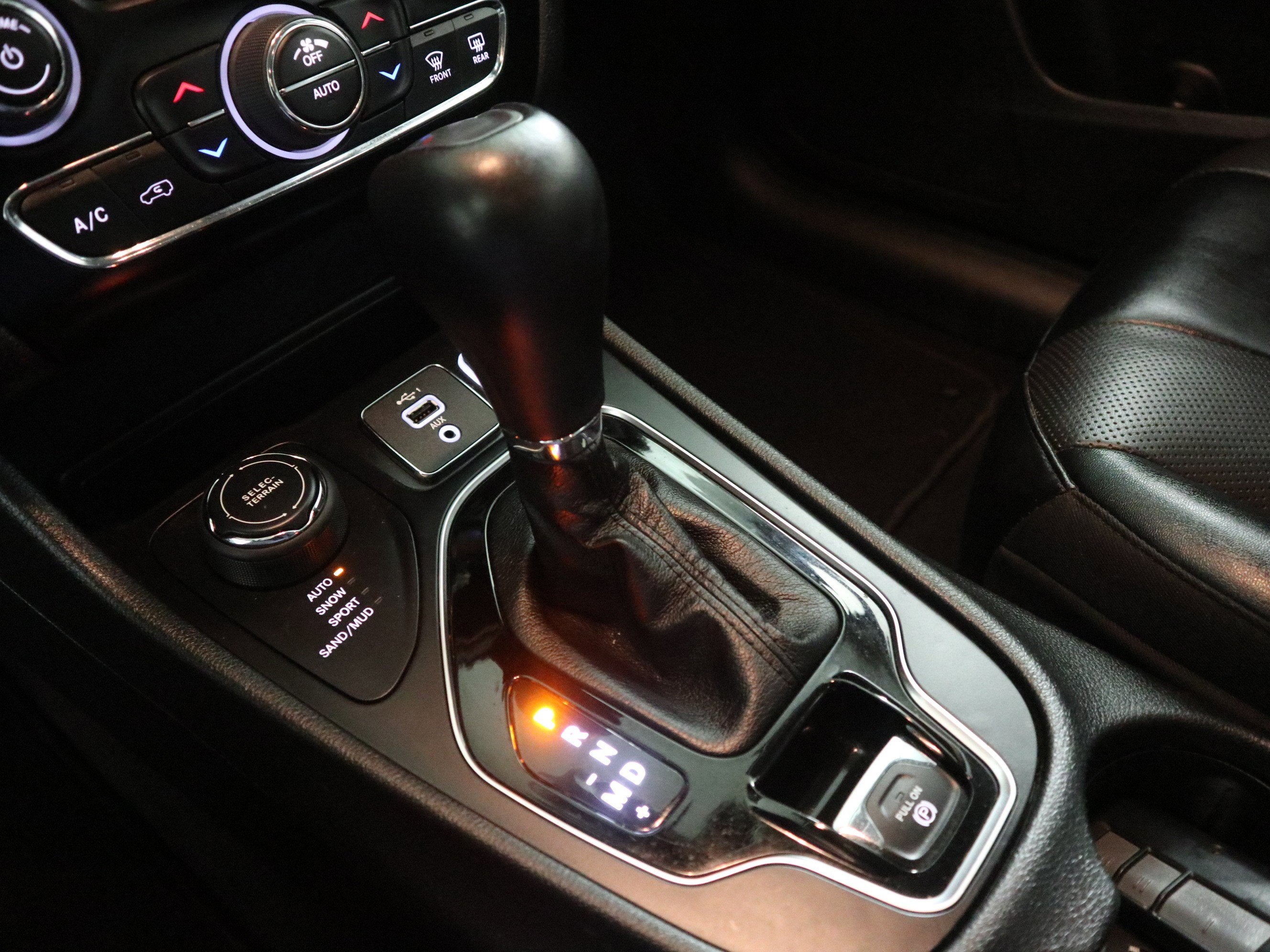 2023 Jeep Cherokee Altitude Lux 4x4