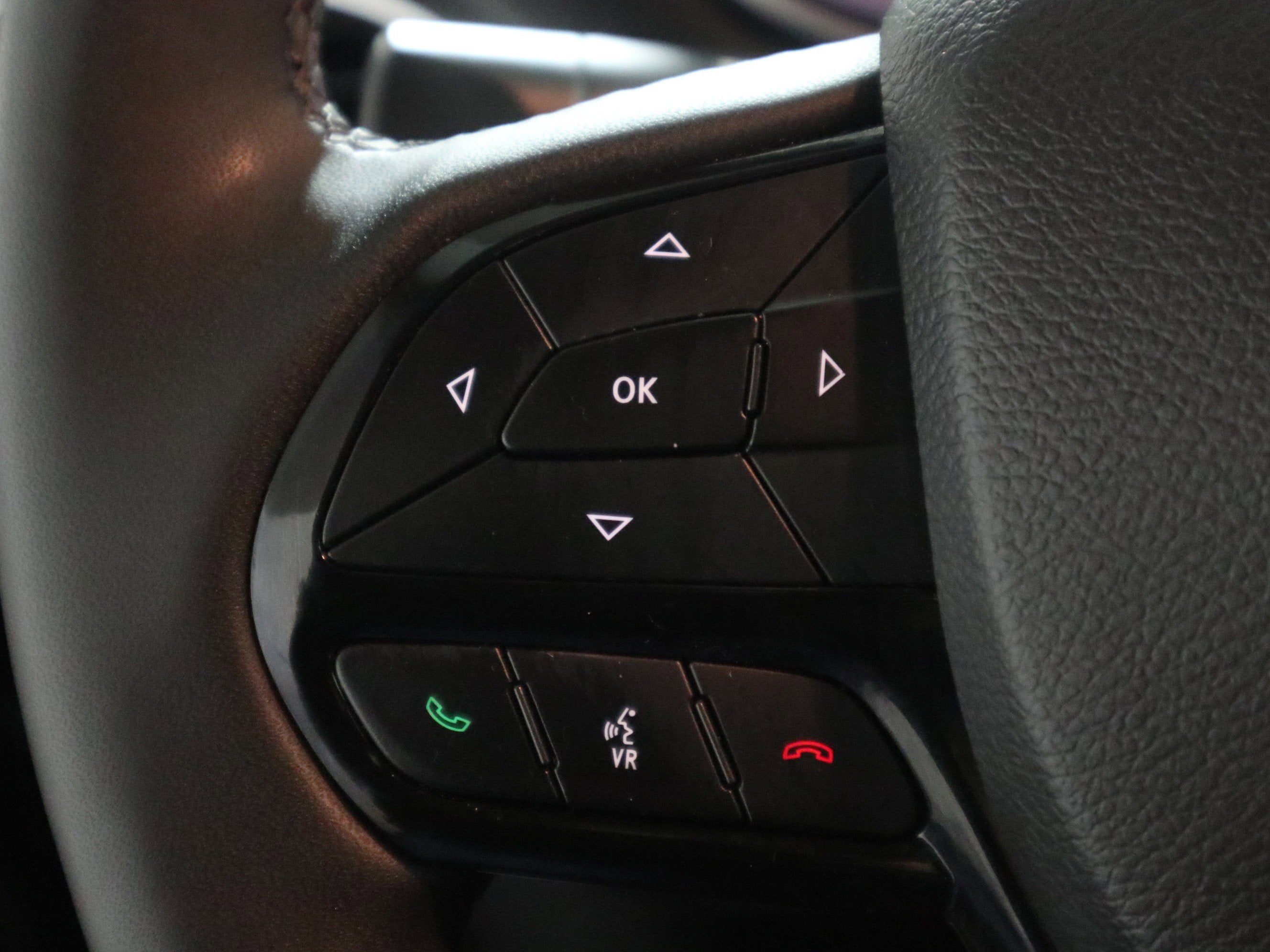 2023 Jeep Cherokee Altitude Lux 4x4