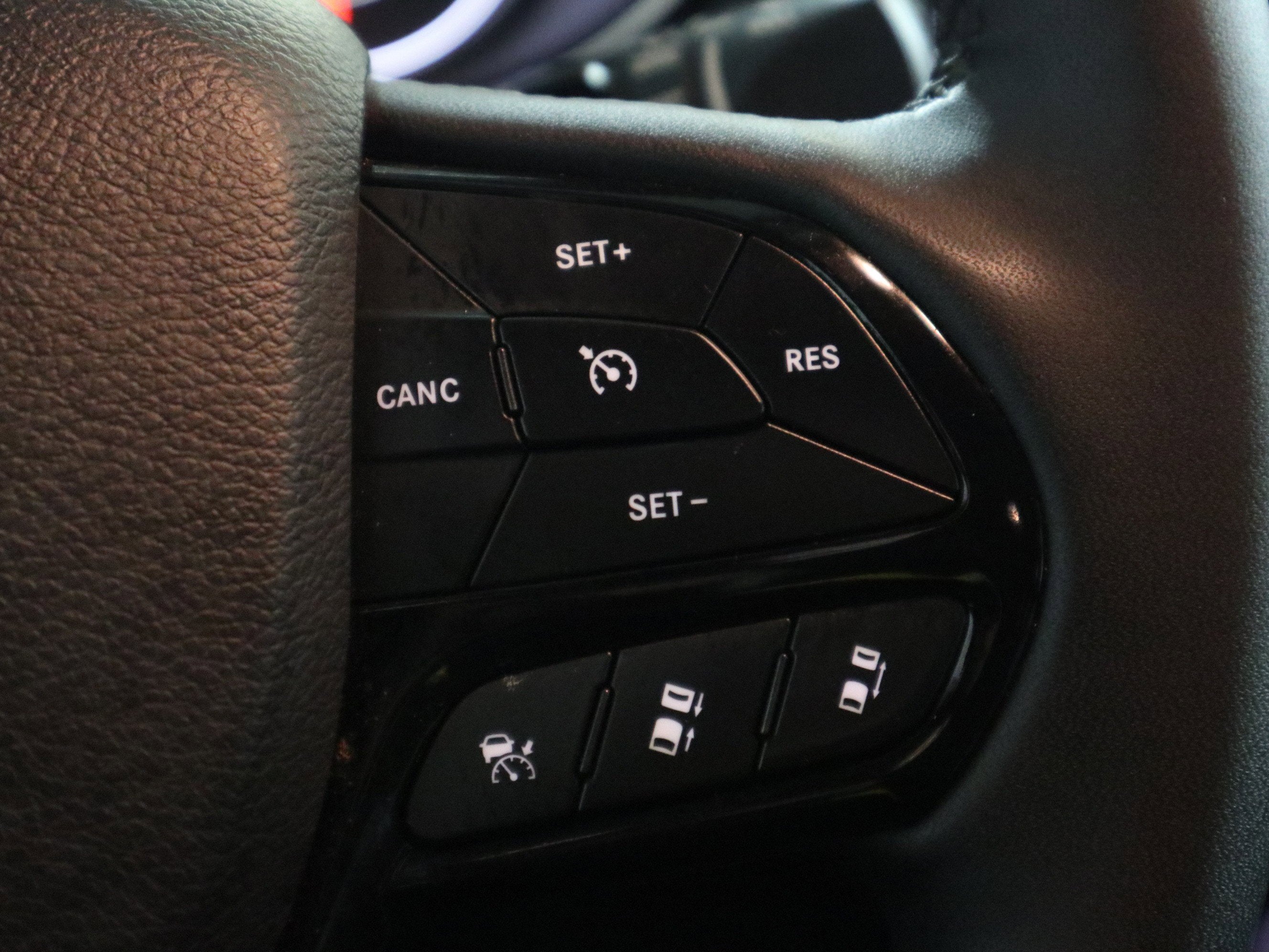 2023 Jeep Cherokee Altitude Lux 4x4