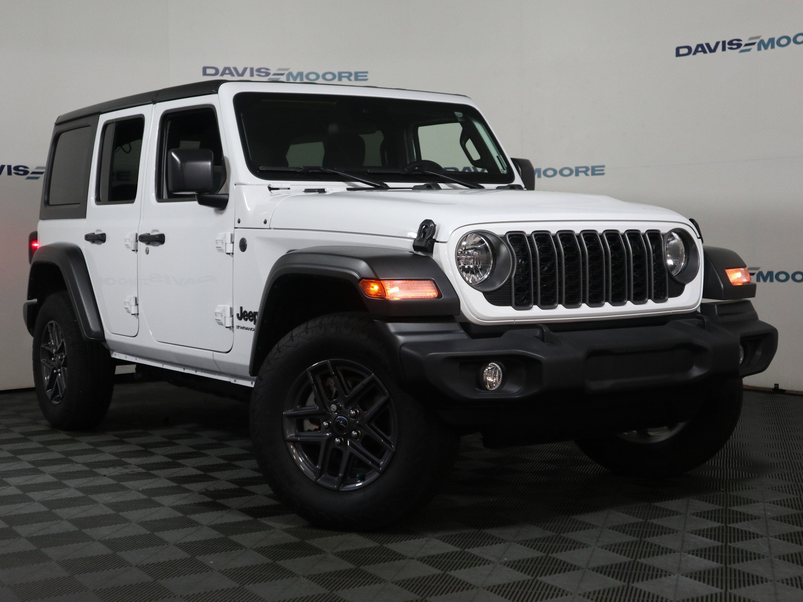 2025 Jeep Wrangler Sport S 4x4