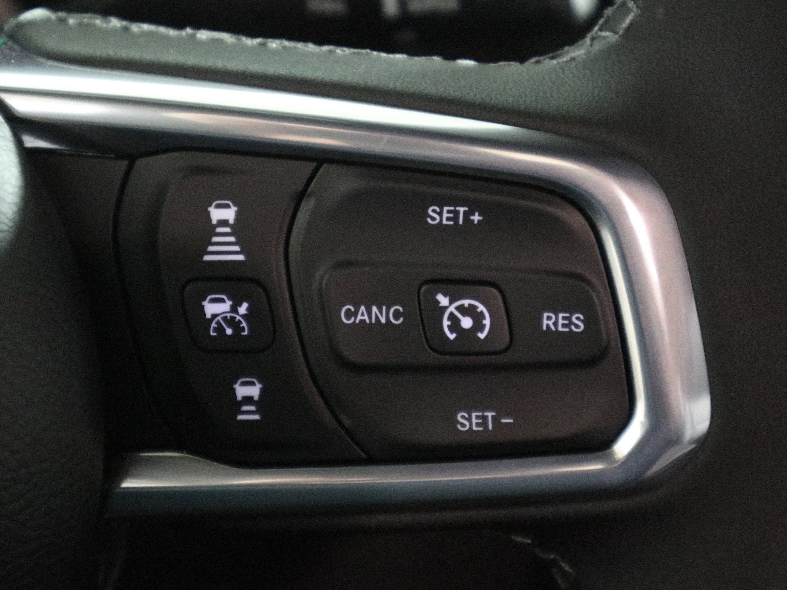 2026 Jeep Wrangler Sahara 4x4