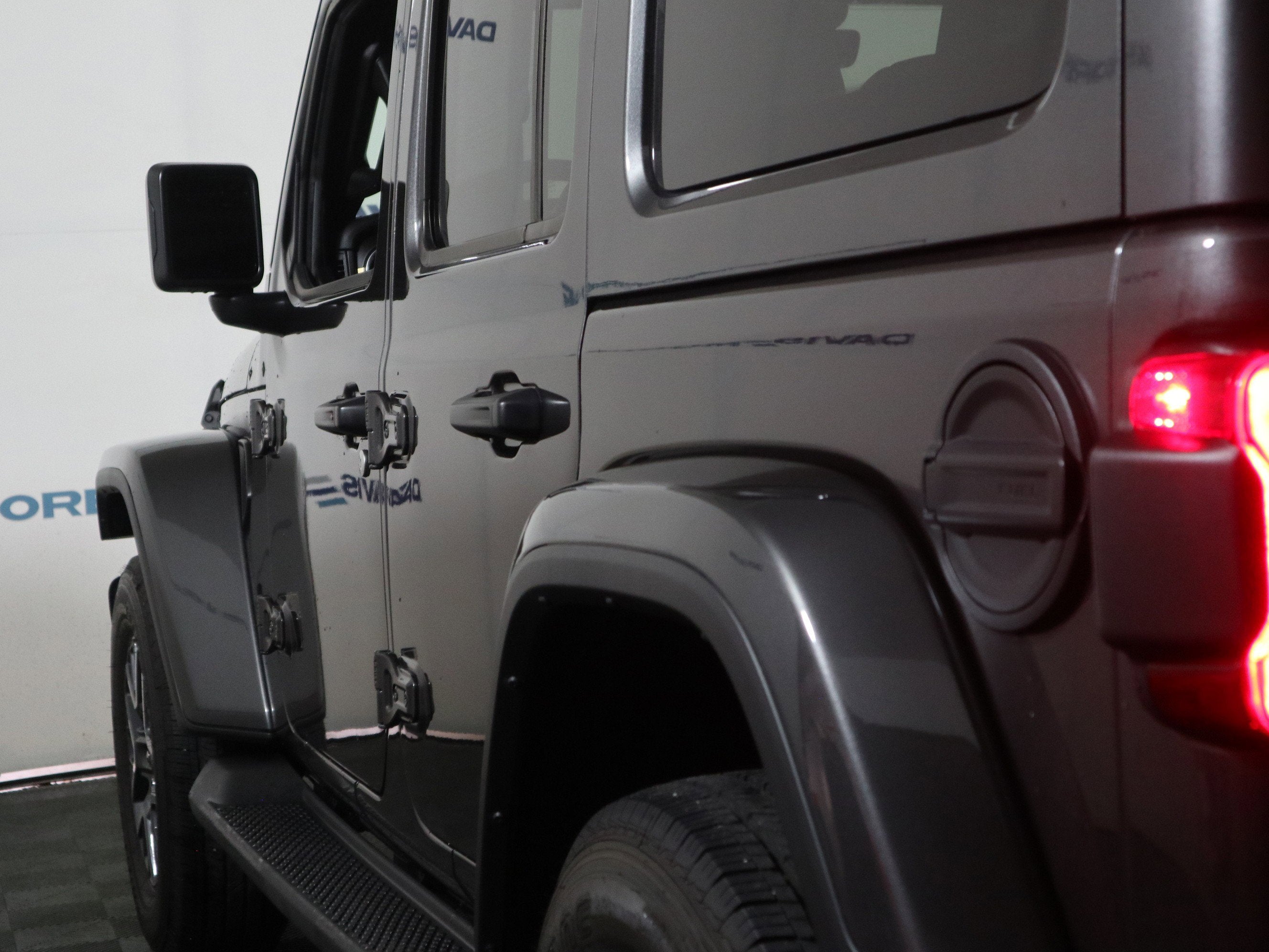 2025 Jeep Wrangler Sahara 4x4