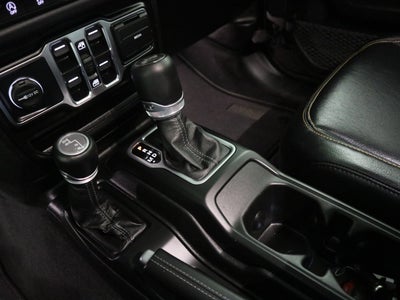 2025 Jeep Wrangler Sahara 4x4