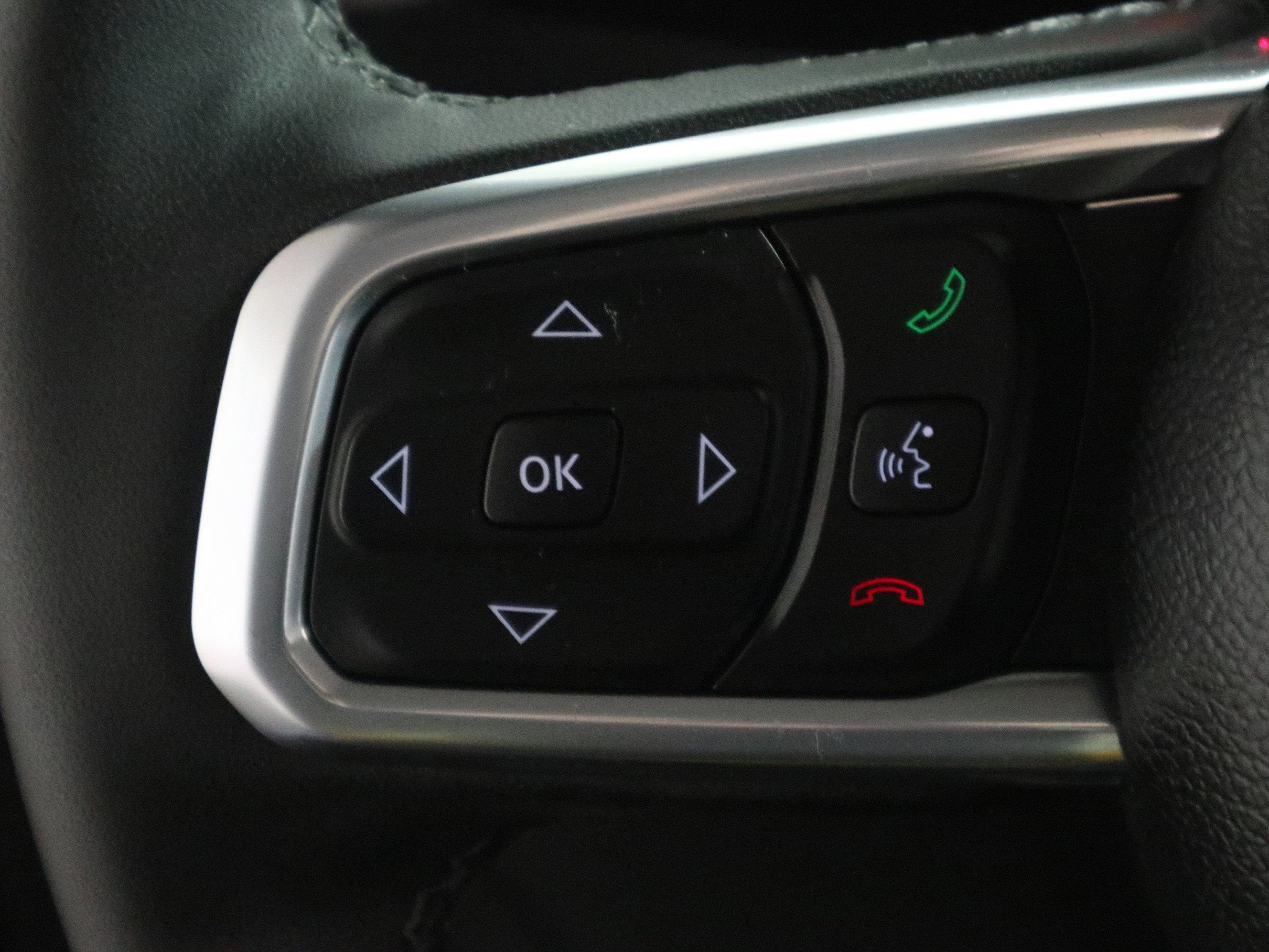 2025 Jeep Wrangler Sahara 4x4