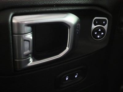 2025 Jeep Wrangler Sahara 4x4