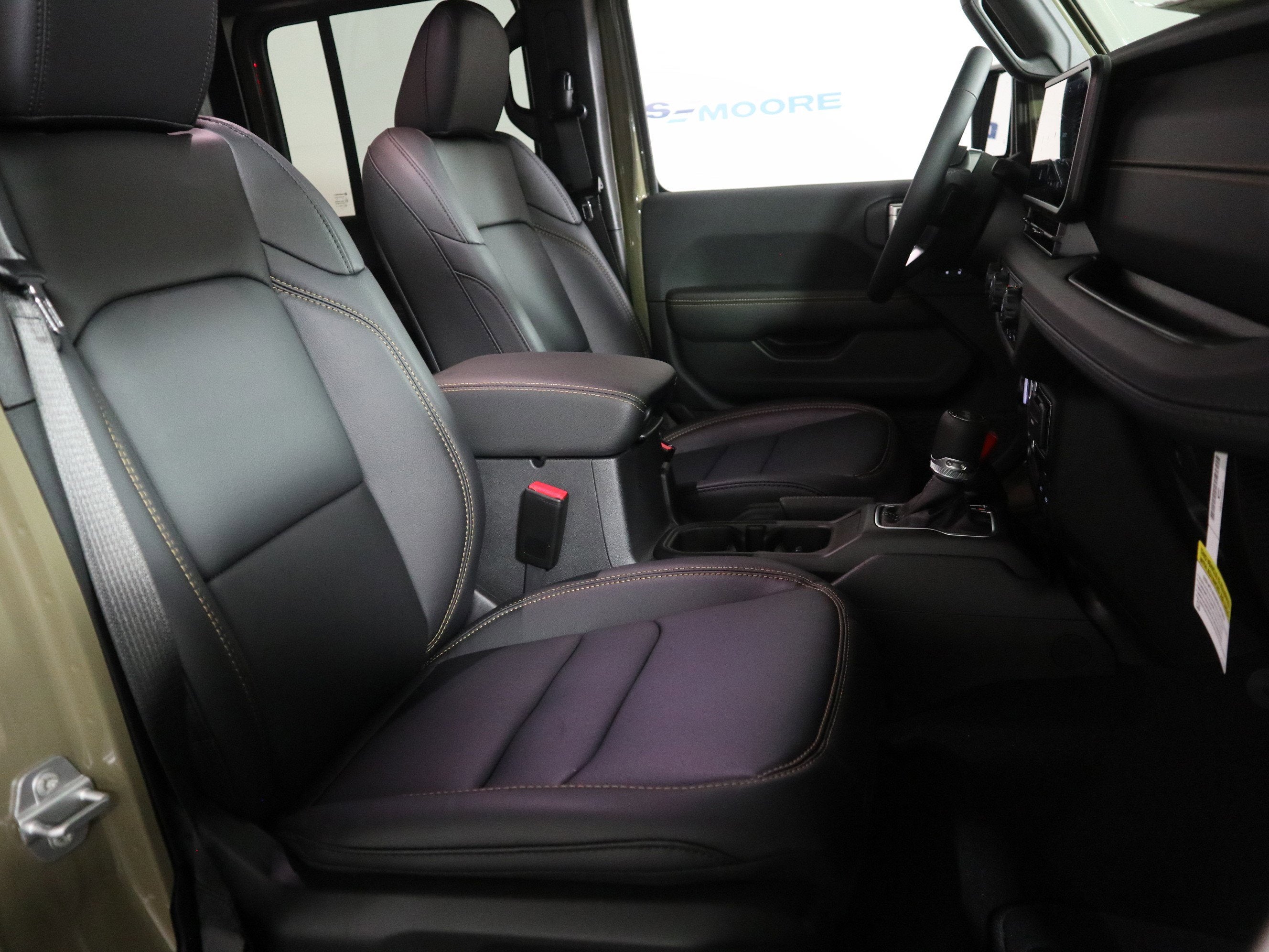 2026 Jeep Wrangler Sahara 4x4