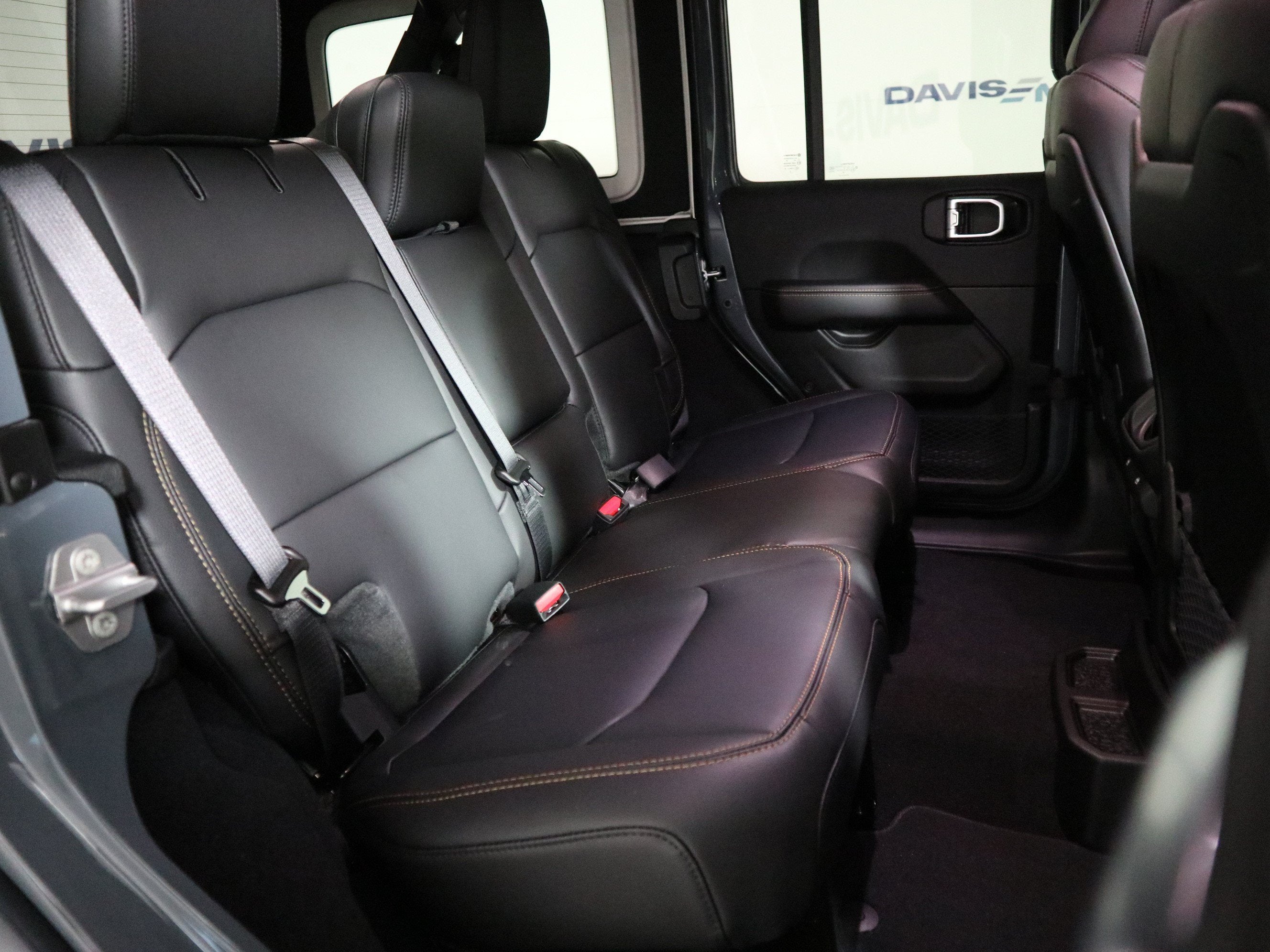 2026 Jeep Wrangler Sahara 4x4