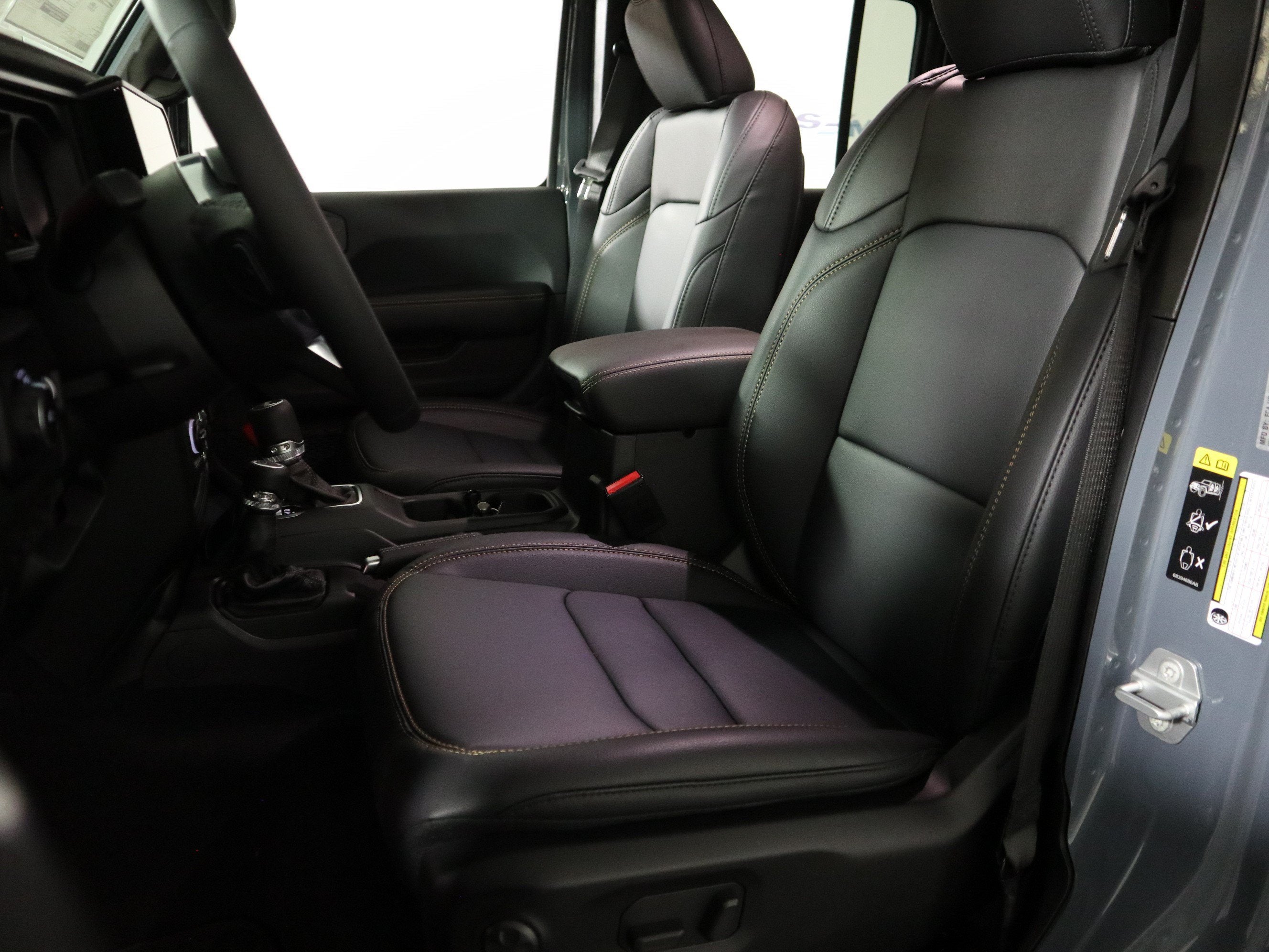 2026 Jeep Wrangler Sahara 4x4