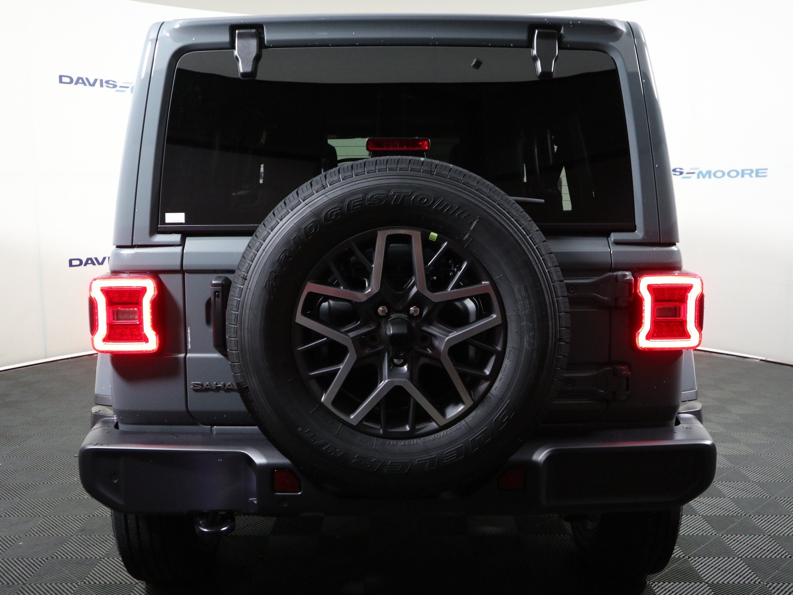2026 Jeep Wrangler Sahara 4x4