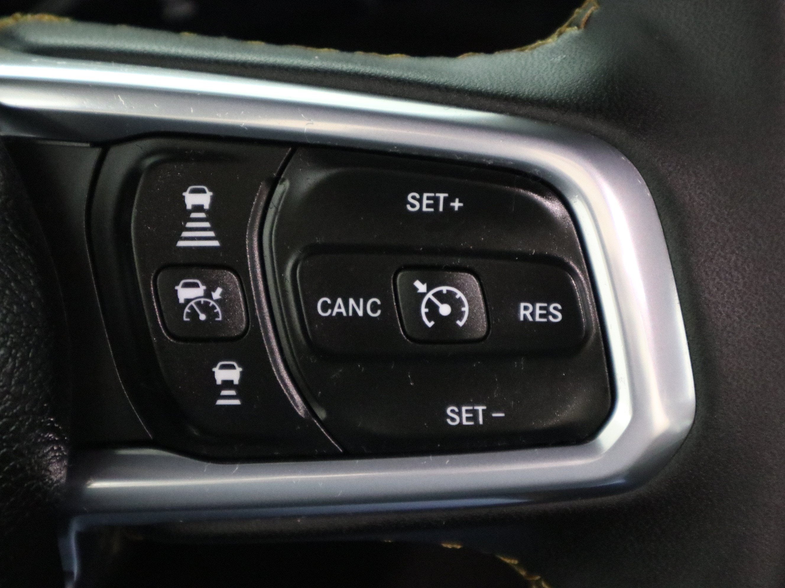 2024 Jeep Wrangler Sahara 4x4