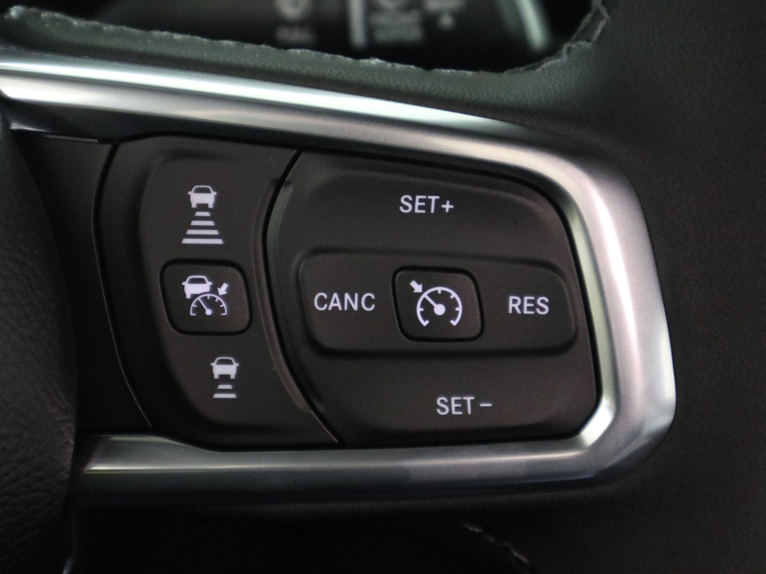 2026 Jeep Wrangler Sahara 4x4