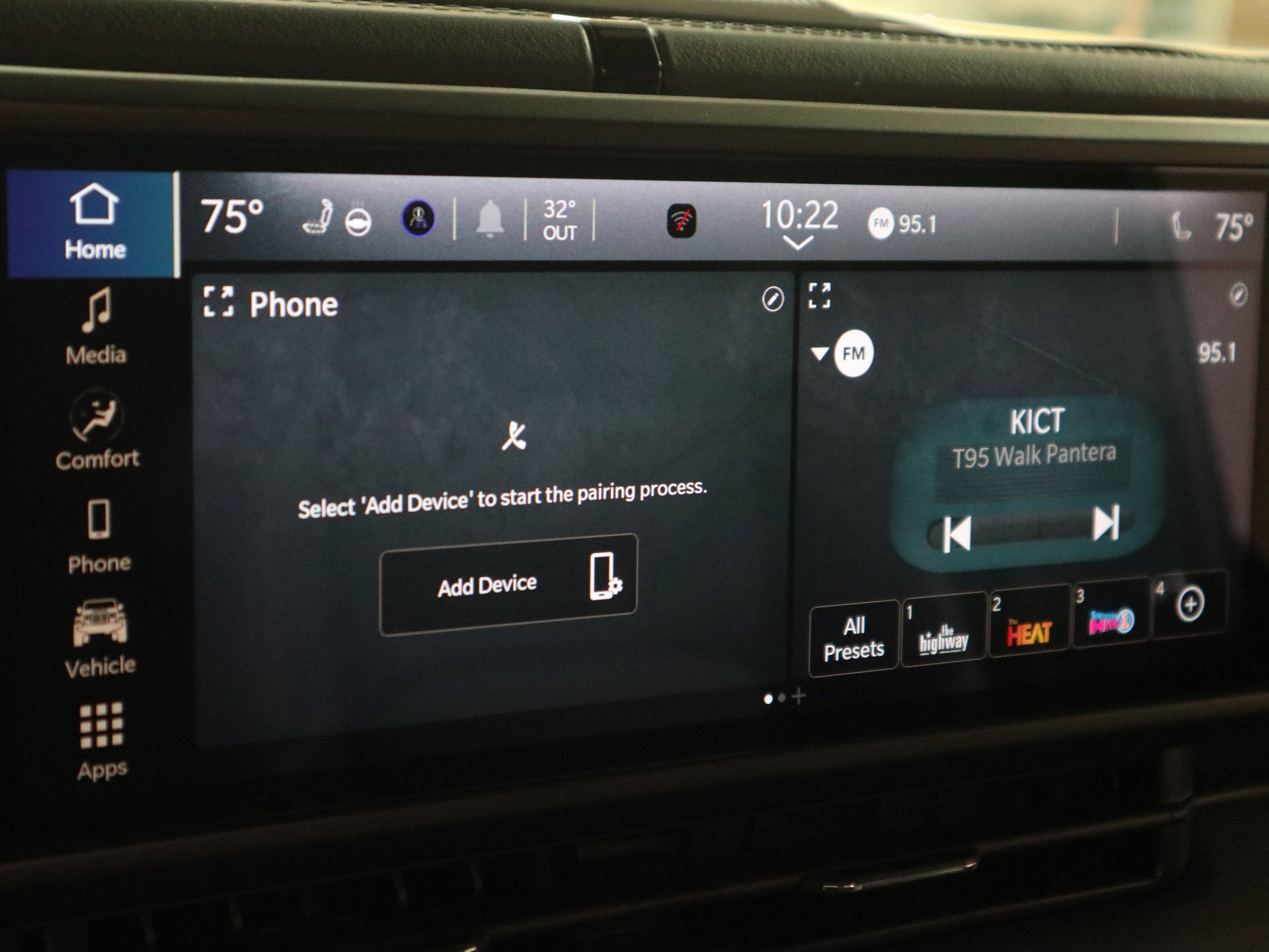 2026 Jeep Wrangler Sahara 4x4