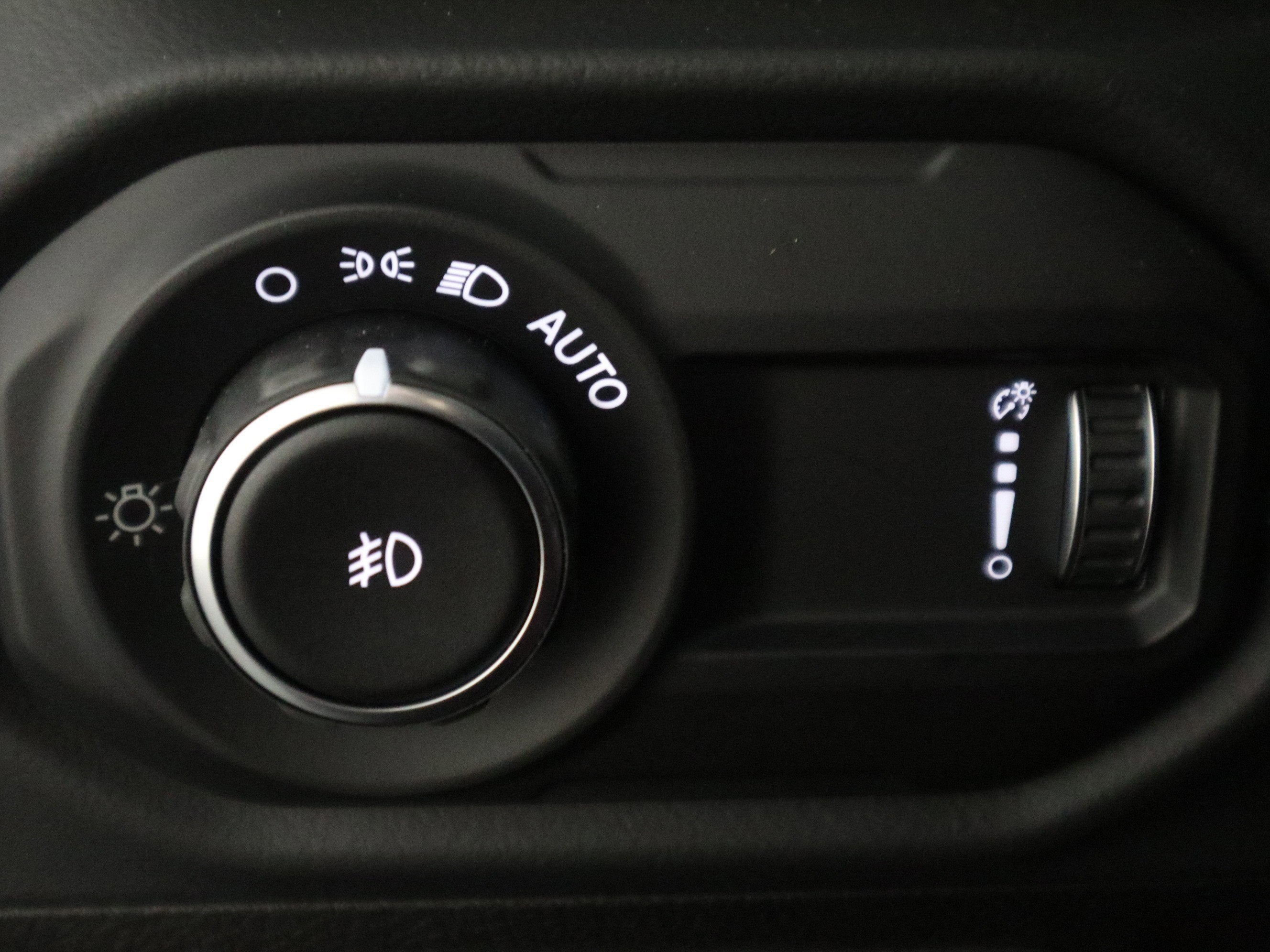 2026 Jeep Wrangler Sahara 4x4