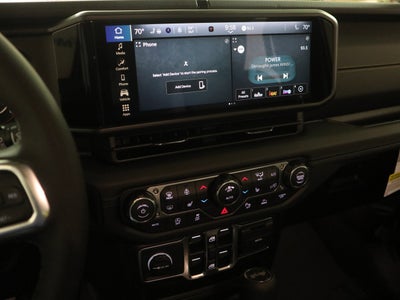 2026 Jeep Wrangler Sahara 4x4