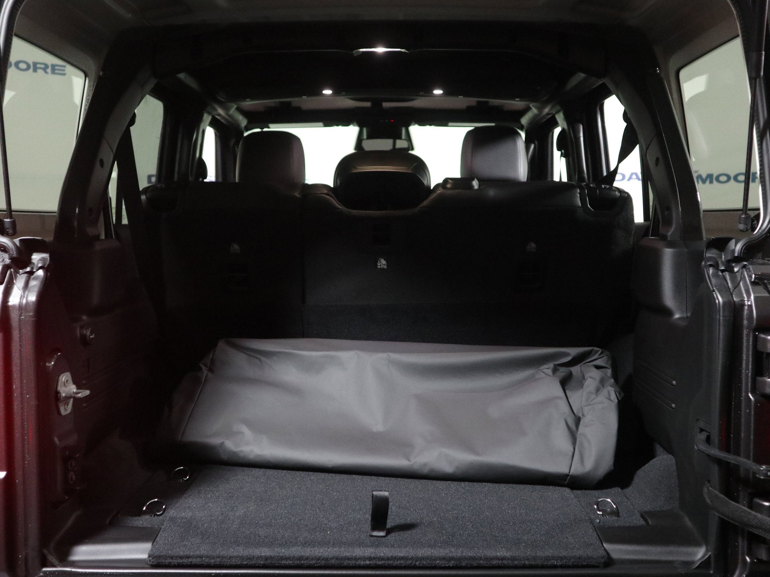 2026 Jeep Wrangler Sahara 4x4