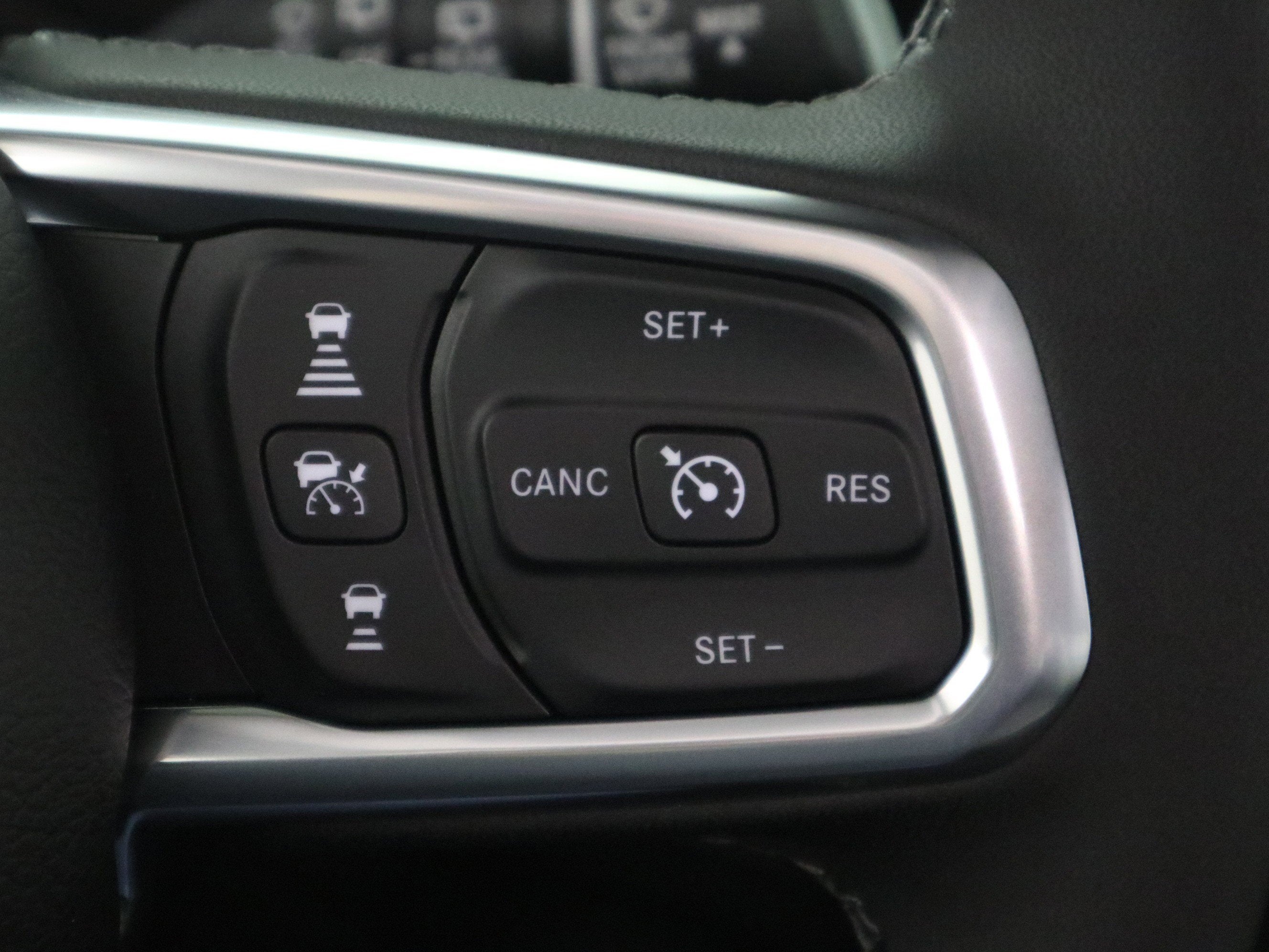 2026 Jeep Wrangler Sahara 4x4