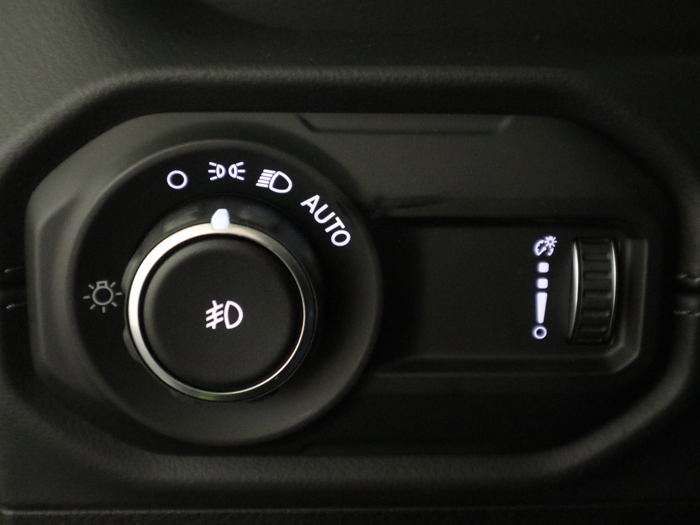 2026 Jeep Wrangler Sahara 4x4