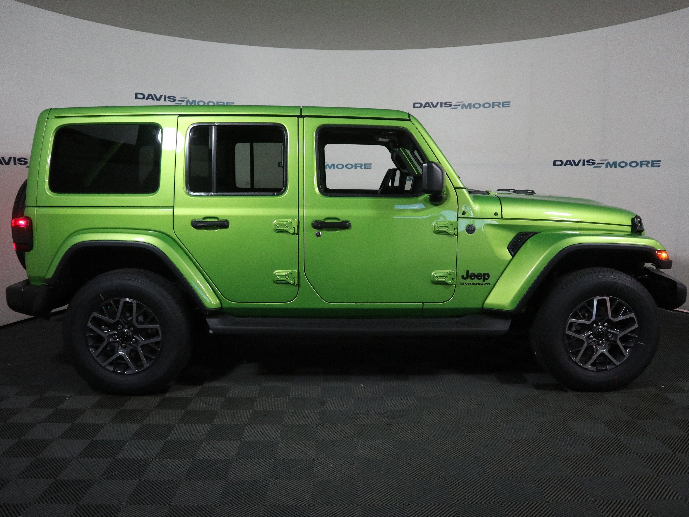 2026 Jeep Wrangler Sahara 4x4