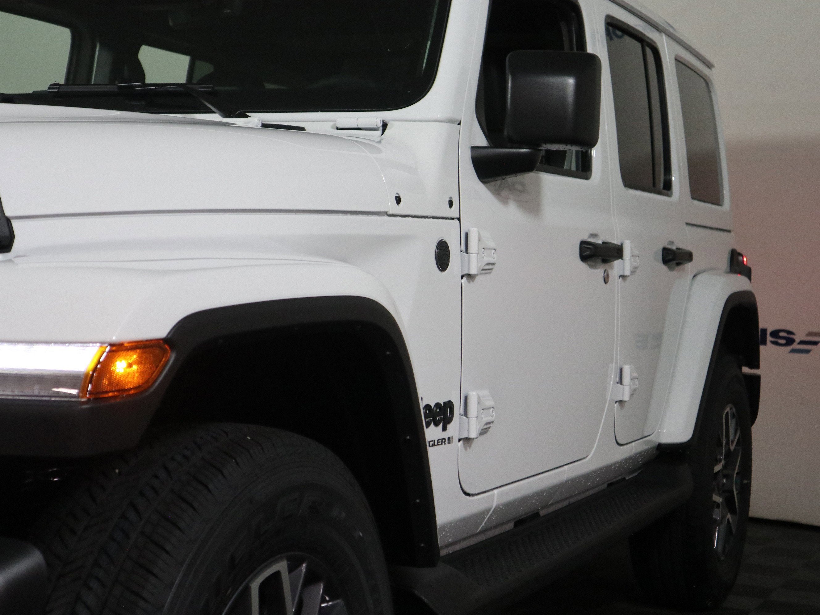 2026 Jeep Wrangler Sahara 4x4