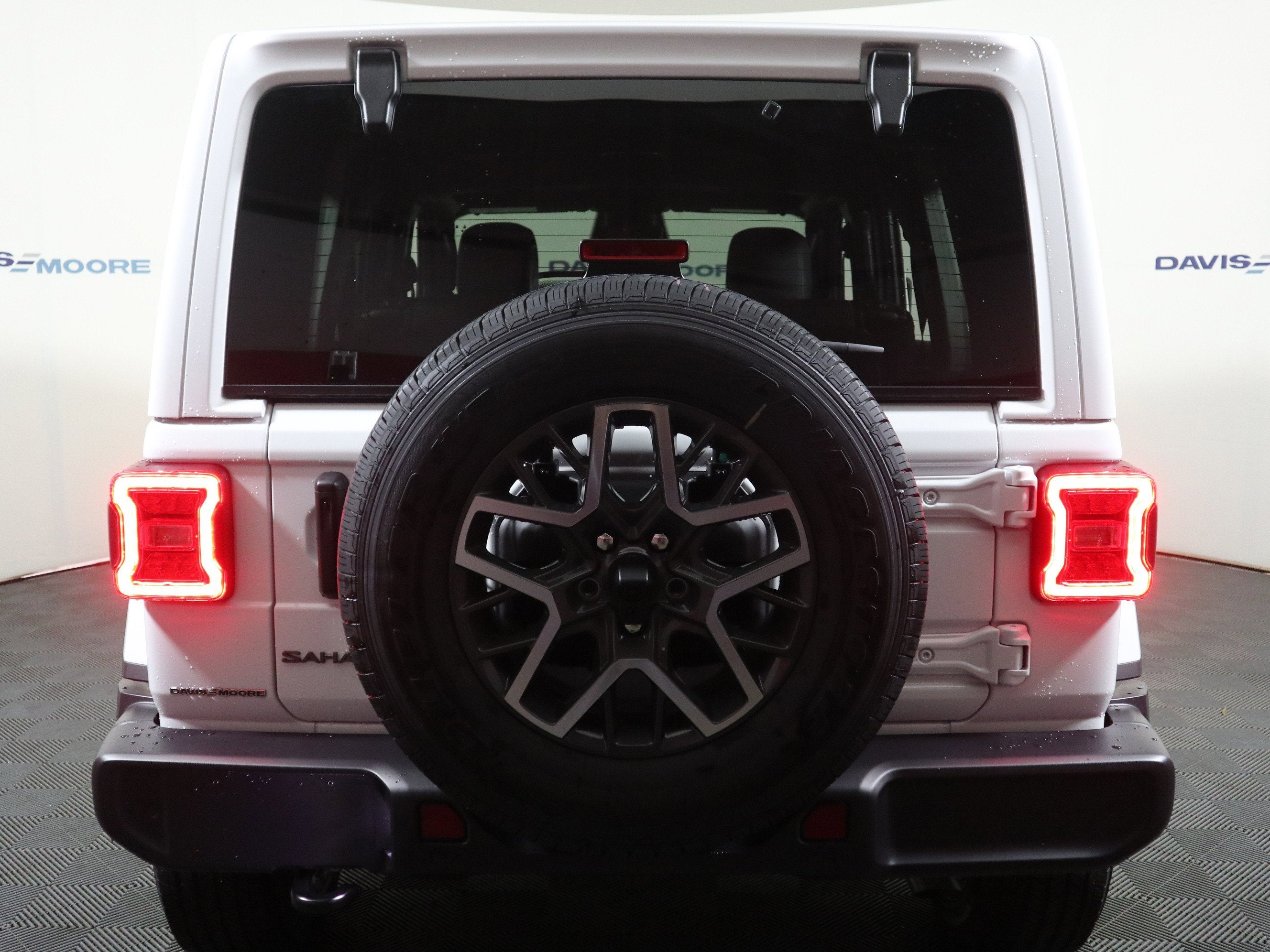 2026 Jeep Wrangler Sahara 4x4