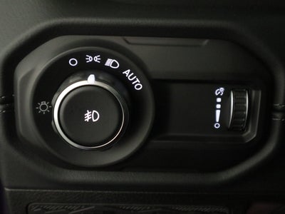 2026 Jeep Wrangler Sahara 4x4