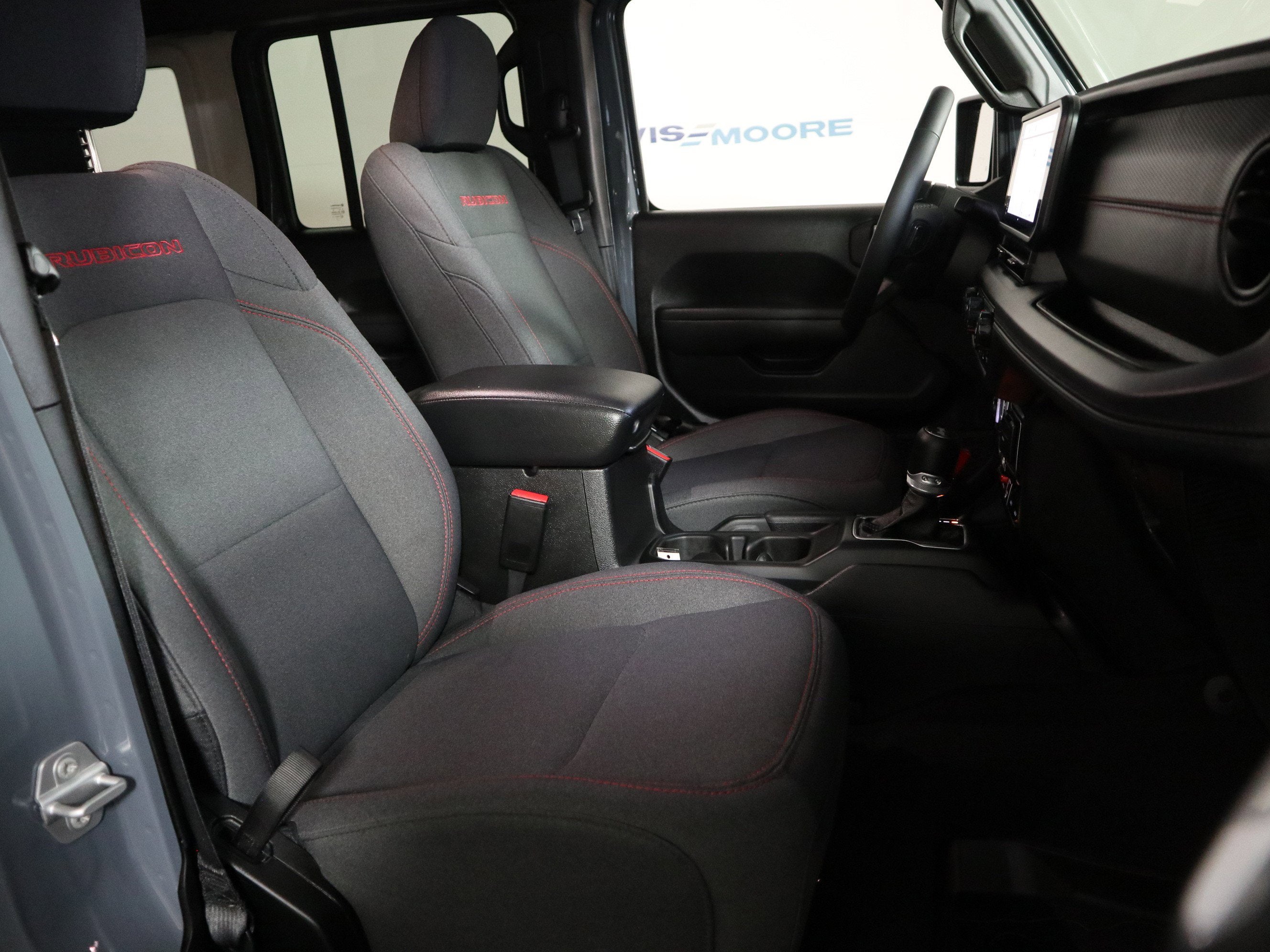 2025 Jeep Wrangler Rubicon 4x4