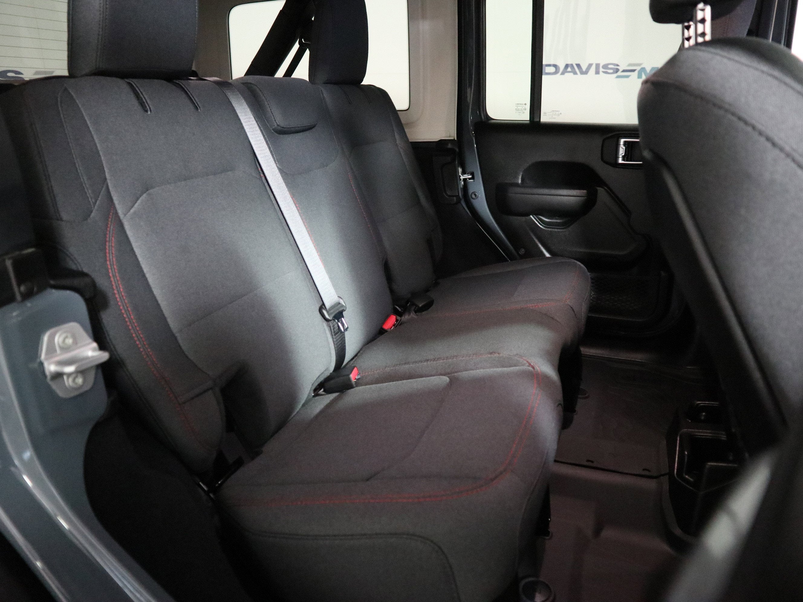 2025 Jeep Wrangler Rubicon 4x4