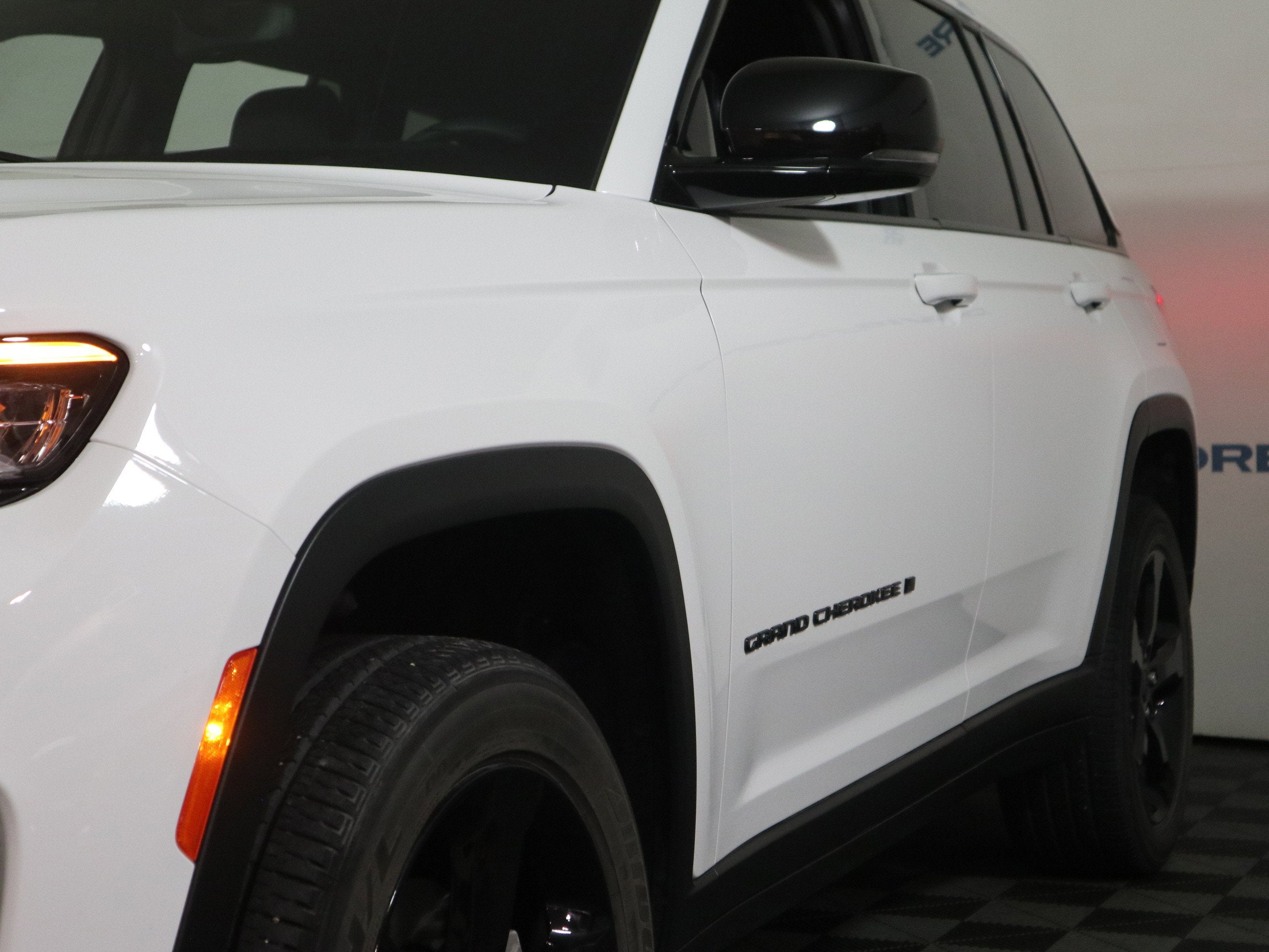 2023 Jeep Grand Cherokee Altitude 4x4