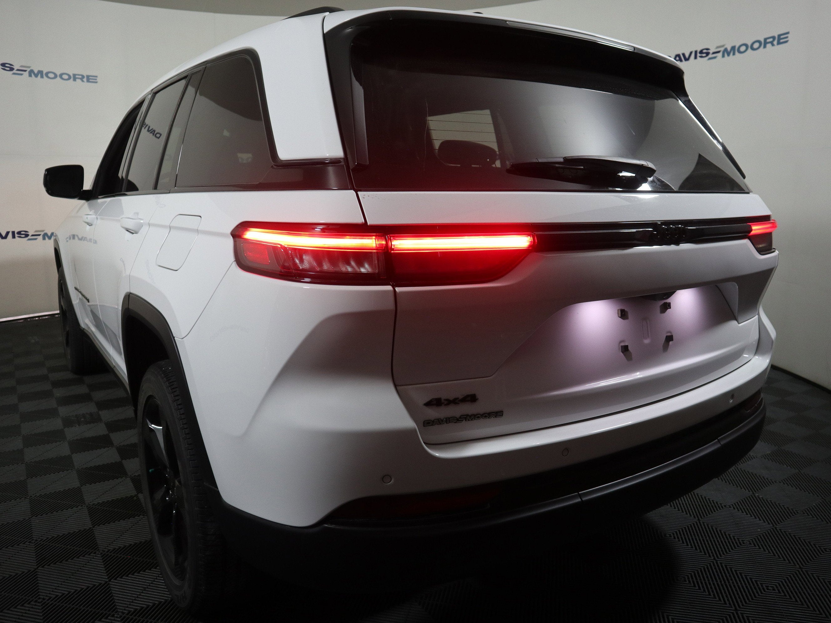 2023 Jeep Grand Cherokee Altitude 4x4