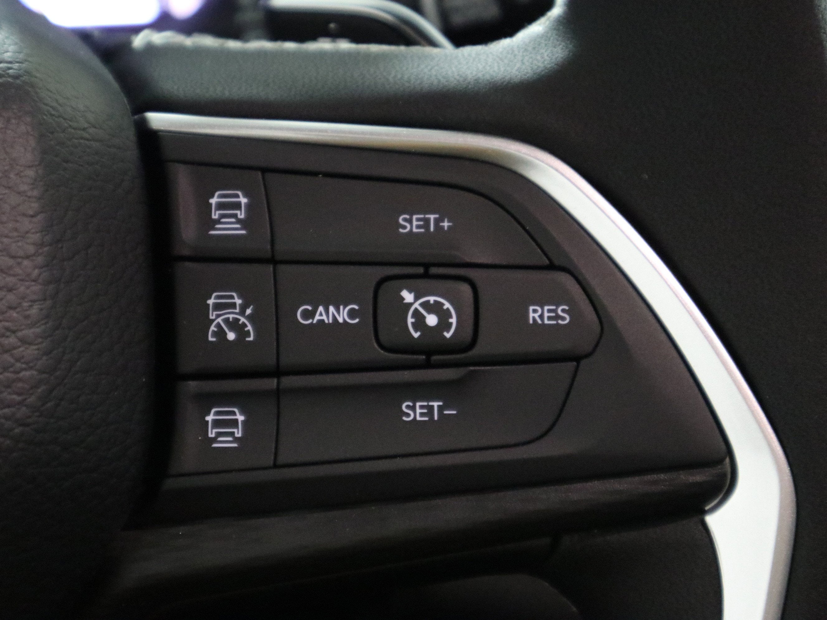 2026 Jeep Grand Cherokee Laredo 4x4