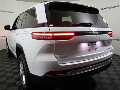 2026 Jeep Grand Cherokee Laredo 4x4