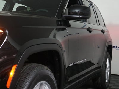 2026 Jeep Grand Cherokee Laredo X 4x4