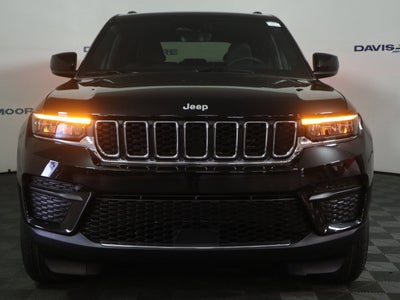 2026 Jeep Grand Cherokee Laredo X 4x4