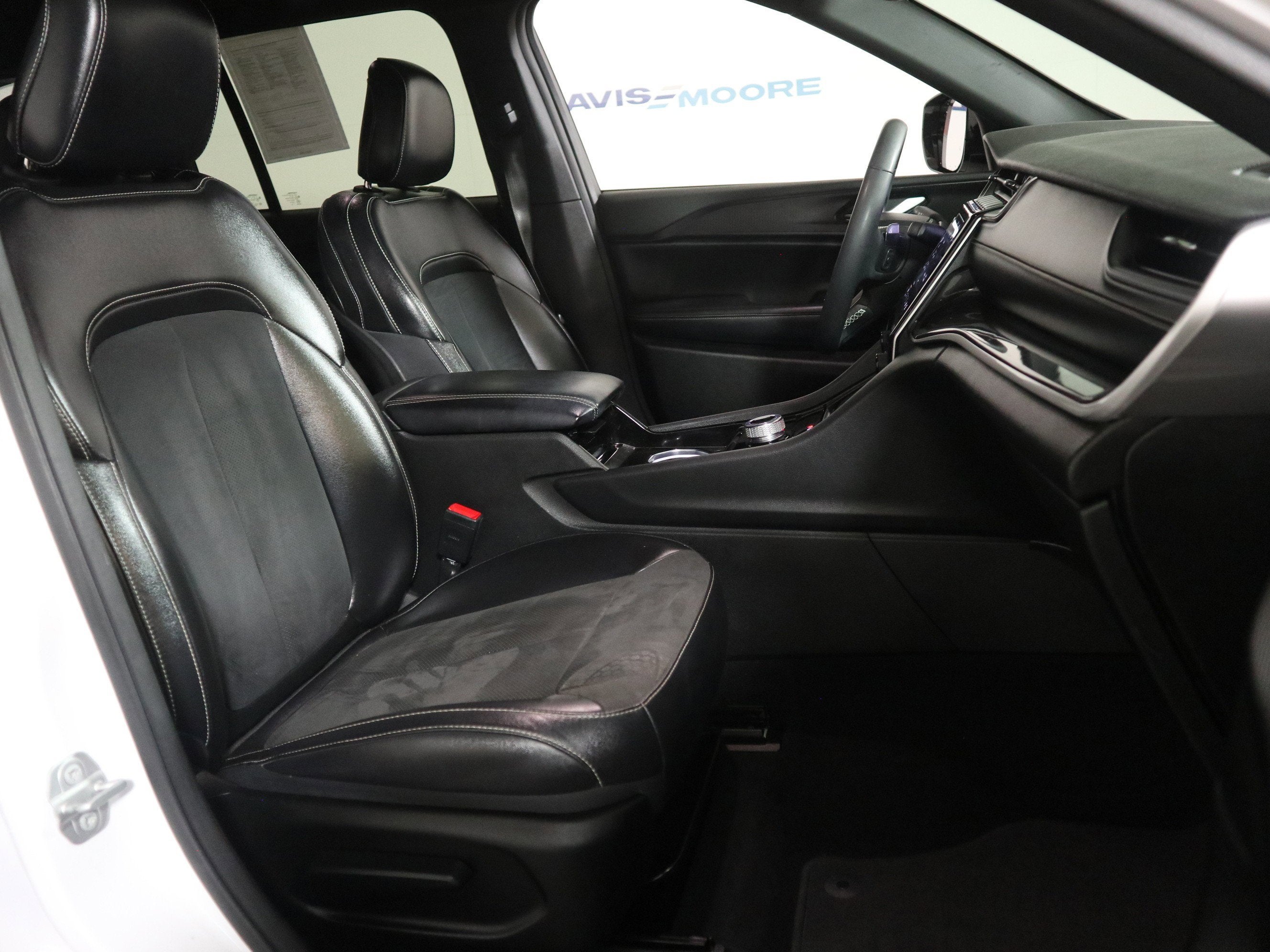 2023 Jeep Grand Cherokee Altitude 4x4