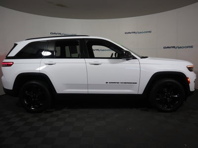 2023 Jeep Grand Cherokee Altitude 4x4