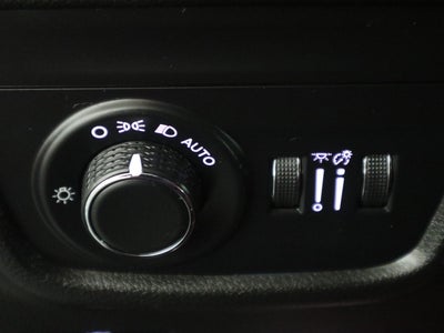 2023 Jeep Grand Cherokee Laredo 4x4