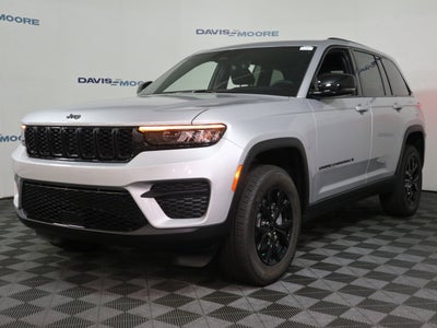 2025 Jeep Grand Cherokee Altitude 4x4