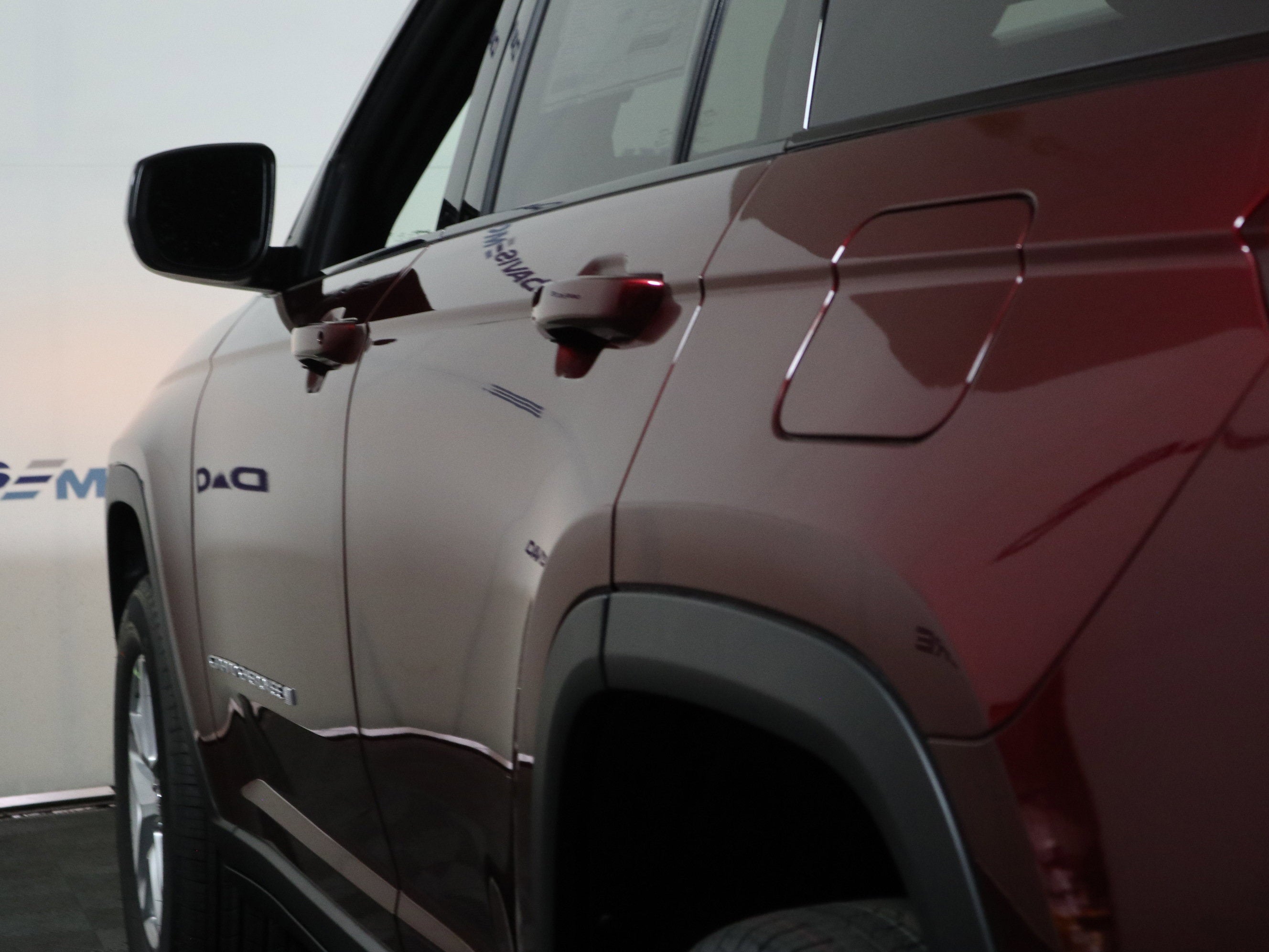 2026 Jeep Grand Cherokee Laredo 4x4