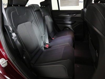 2026 Jeep Grand Cherokee Laredo 4x4
