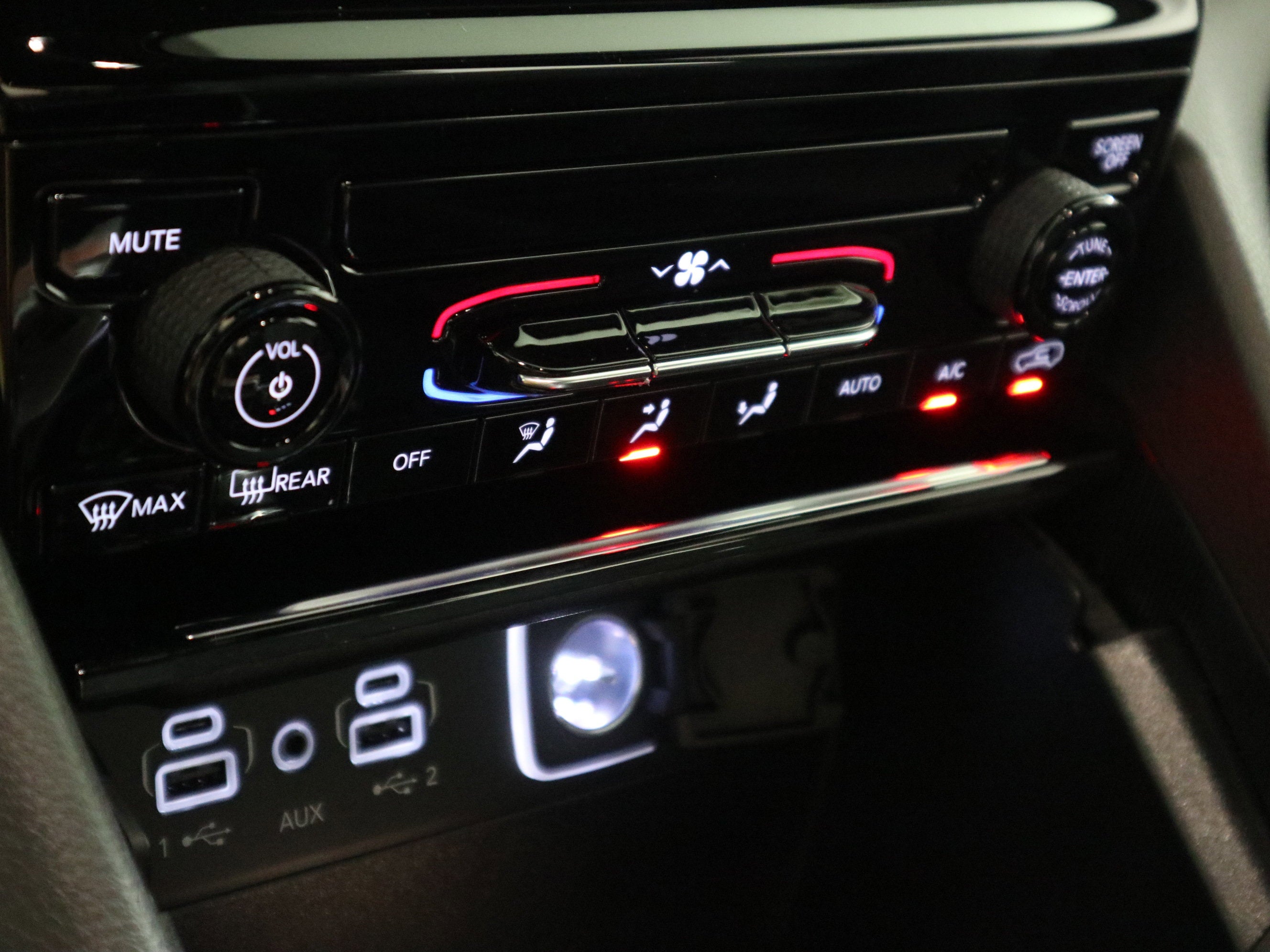 2026 Jeep Grand Cherokee Laredo 4x4