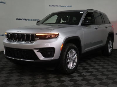 2026 Jeep Grand Cherokee Laredo X 4x4