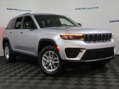 2026 Jeep Grand Cherokee Laredo X 4x4