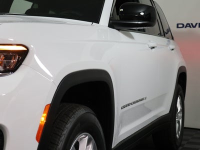 2026 Jeep Grand Cherokee Laredo X 4x4