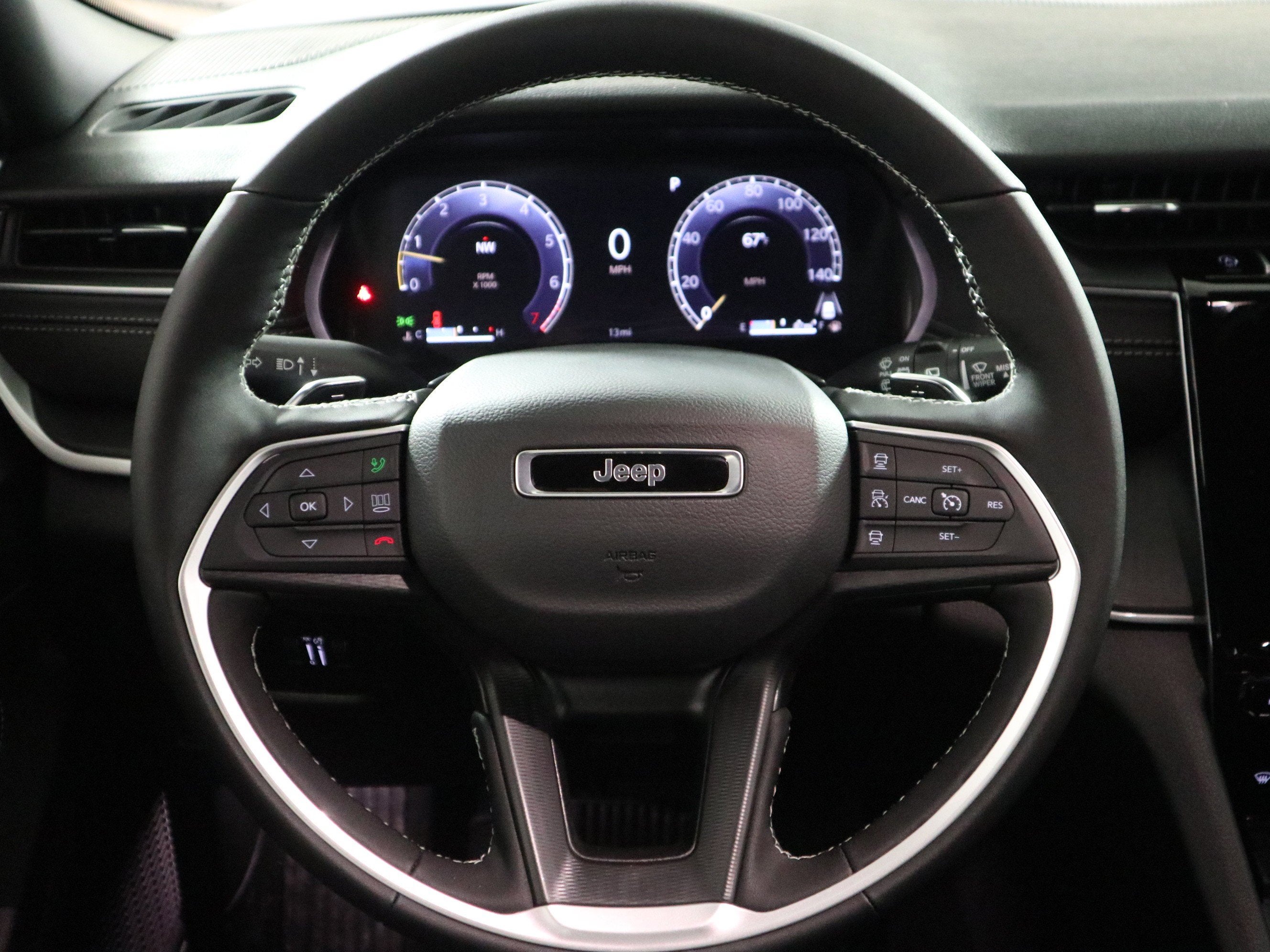 2026 Jeep Grand Cherokee Laredo X 4x4