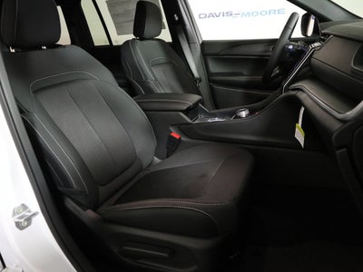 2026 Jeep Grand Cherokee Laredo X 4x4