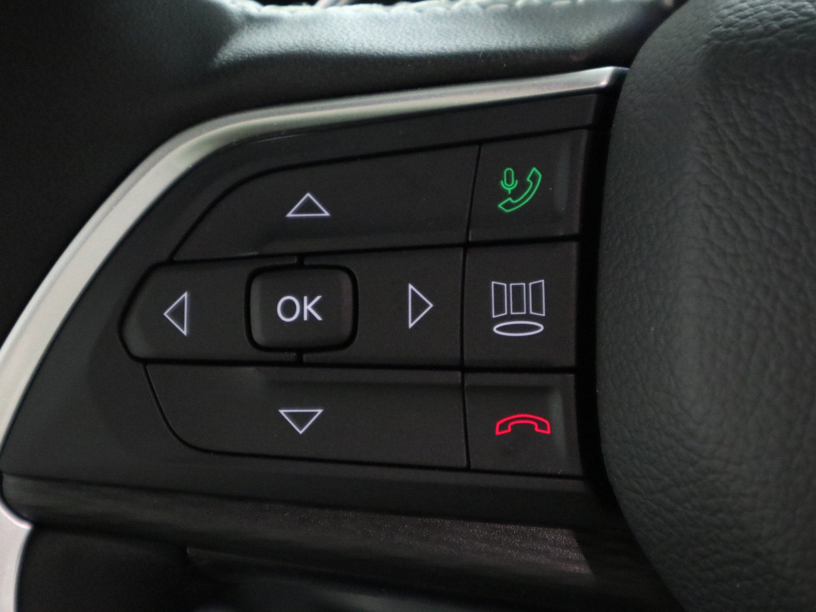 2026 Jeep Grand Cherokee Laredo X 4x4